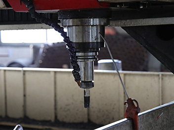 金加(jia)工設備